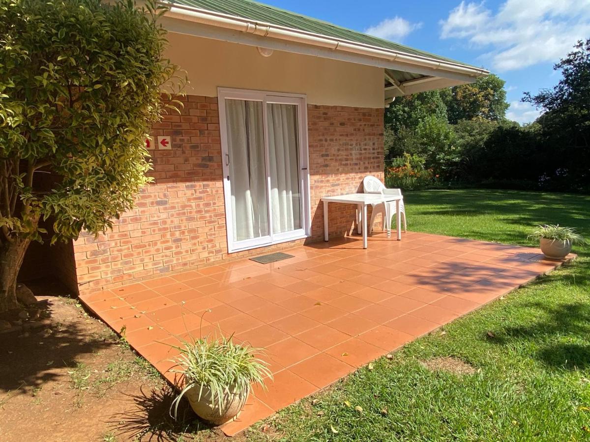 Little Acres Drakensberg Accommodation Champagne Valley エクステリア 写真
