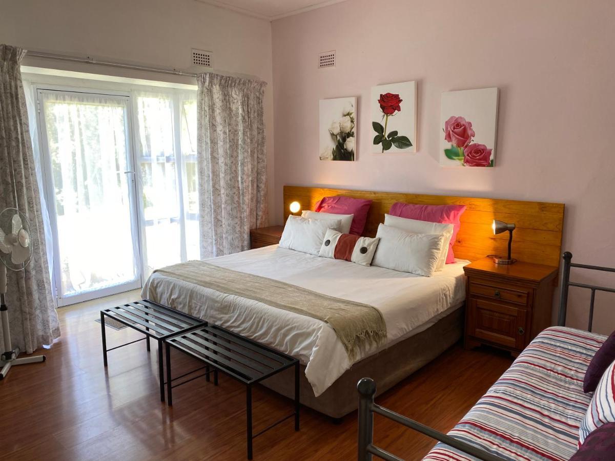 Little Acres Drakensberg Accommodation Champagne Valley エクステリア 写真