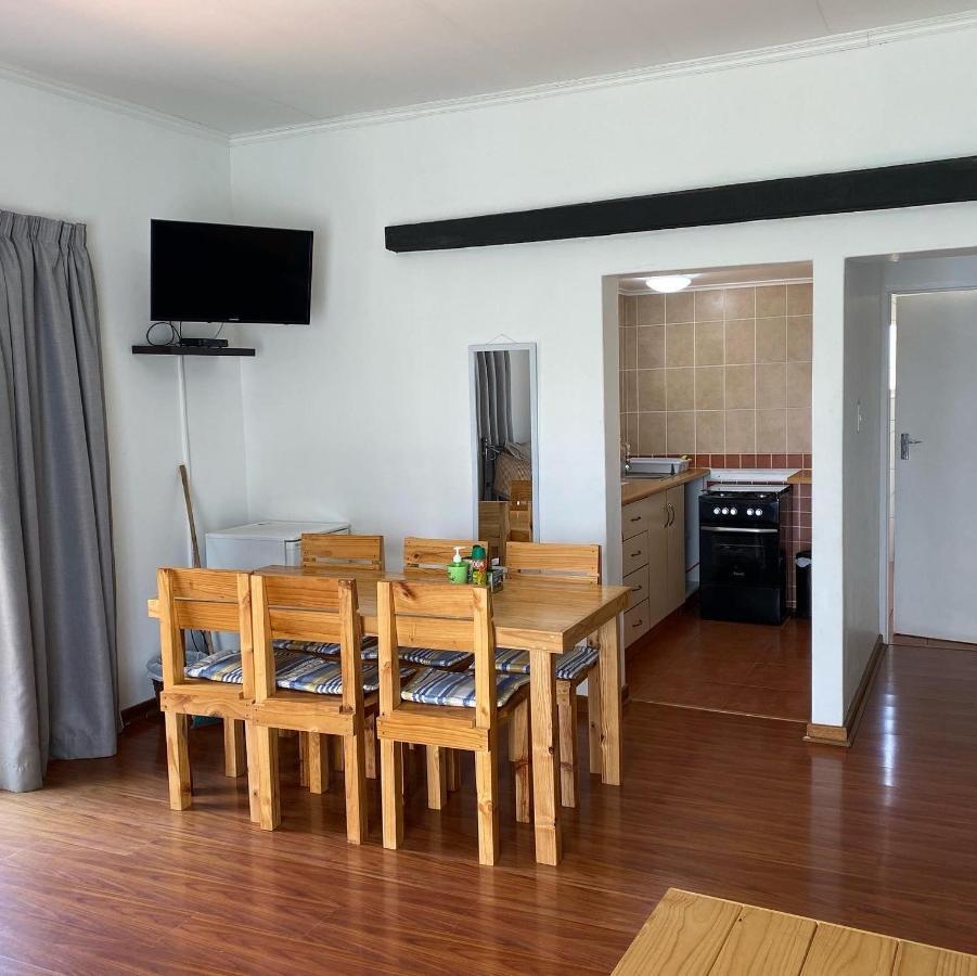 Little Acres Drakensberg Accommodation Champagne Valley エクステリア 写真