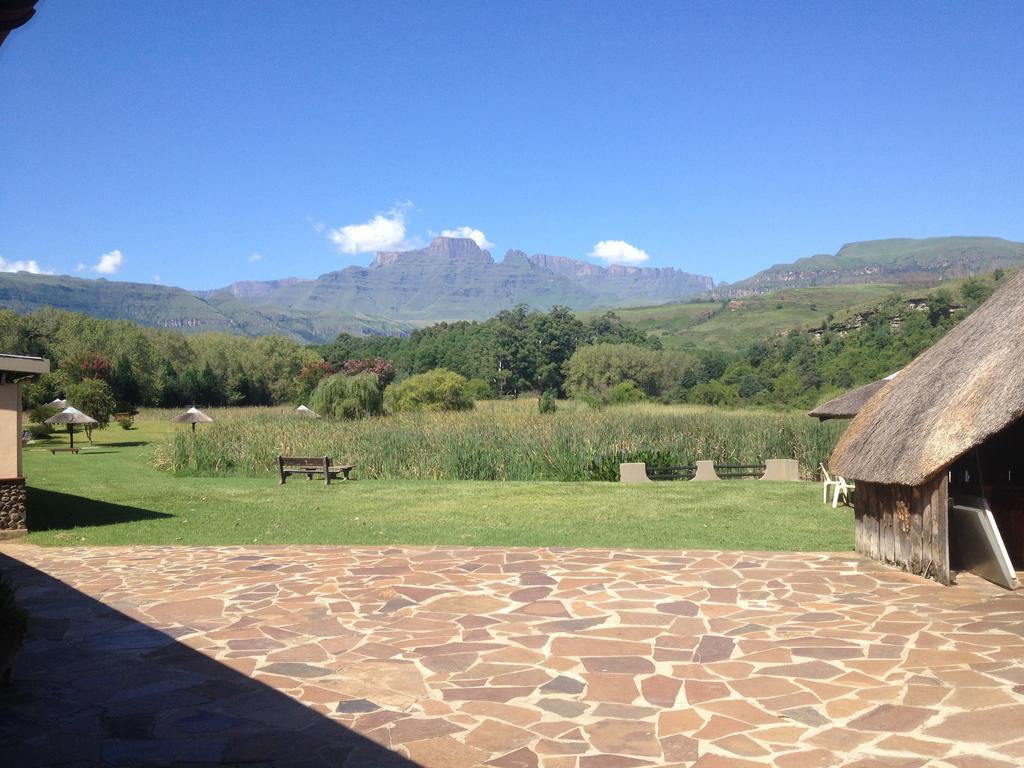 Little Acres Drakensberg Accommodation Champagne Valley エクステリア 写真