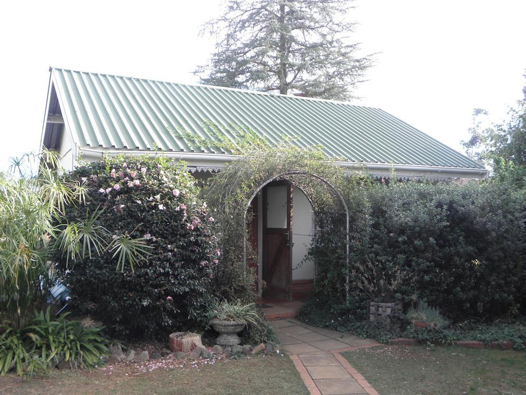 Little Acres Drakensberg Accommodation Champagne Valley エクステリア 写真